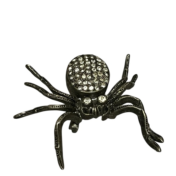 Vintage Marcasite look spider brooch in dark silver - Picture 2 of 7